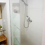 * 5 Star In Historic District * Walk 2 Alfama! * Lisbona