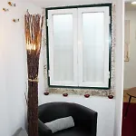 * 5 Star In Historic District * Walk 2 Alfama! * Lisbona