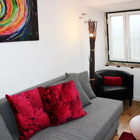 * 5 Star In Historic District * Walk 2 Alfama! * Lisbon