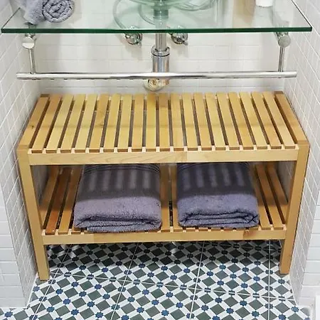 * 5 Star In Historic District * Walk 2 Alfama! * Lisbona