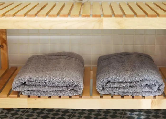 * 5 Star In Historic District * Walk 2 Alfama! شقة *