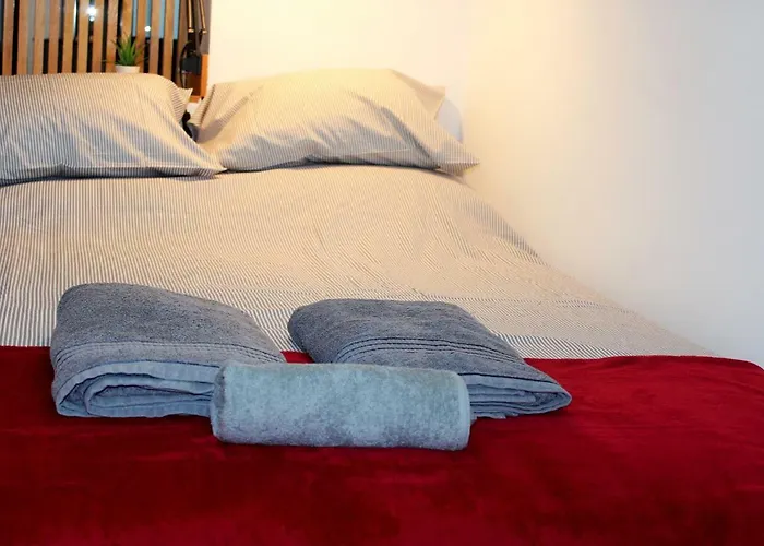 * 5 Star In Historic District * Walk 2 Alfama! * Lisboa