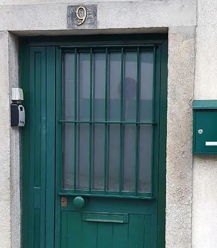 شقة * 5 Star In Historic District * Walk 2 Alfama! *